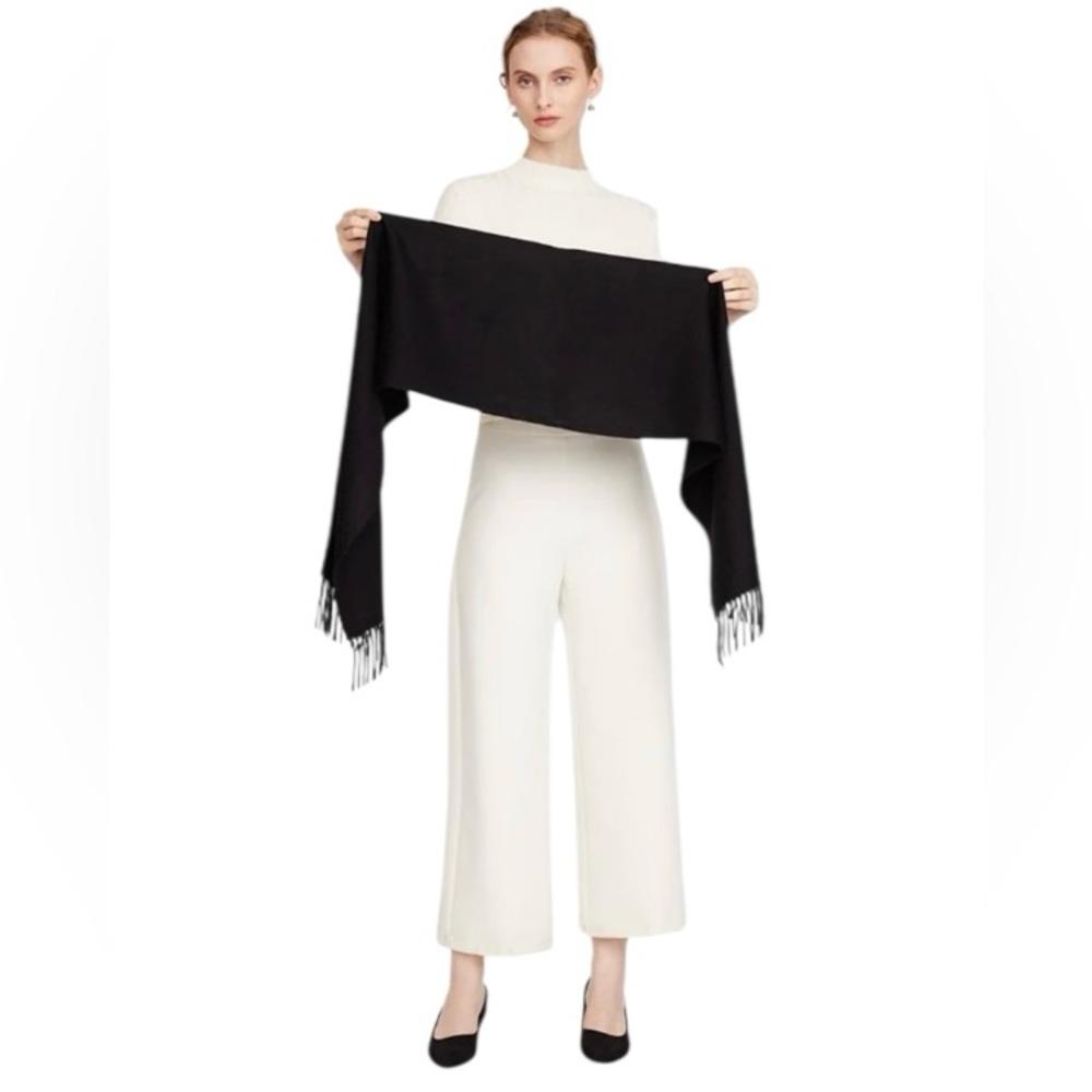 PORTOLANO Fringed Cashmere Scarf From Sarah Length 72” approximately Unisex. NWT
